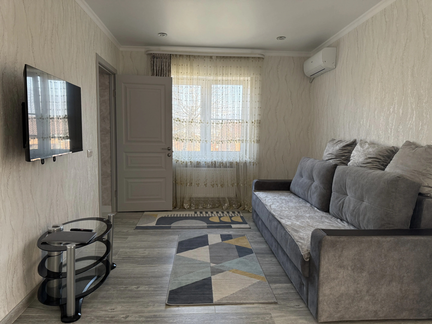 Квартира Новая Двухкомнатная Квартира во Владикавказе