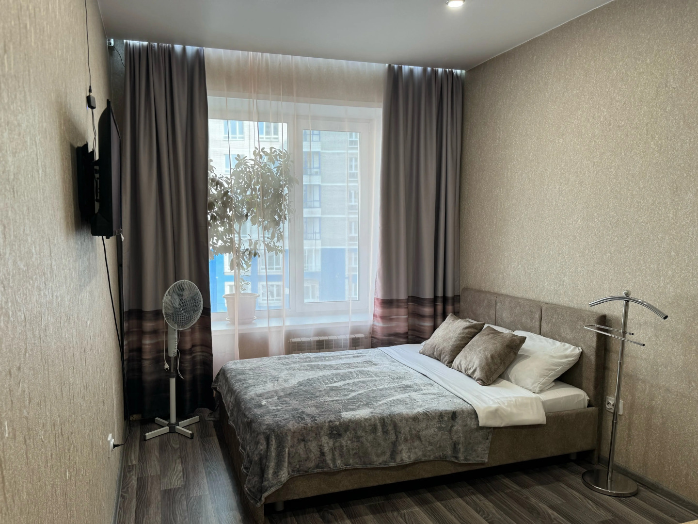 Апартаменты Кирова 206А