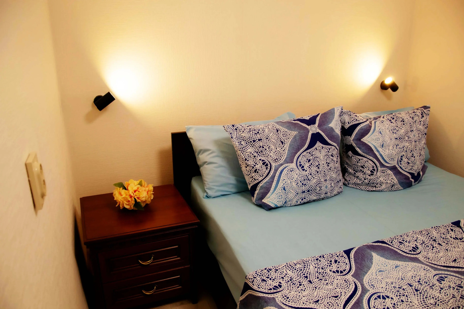 Апартаменты Площадь Ленина 20 Курзона Радон