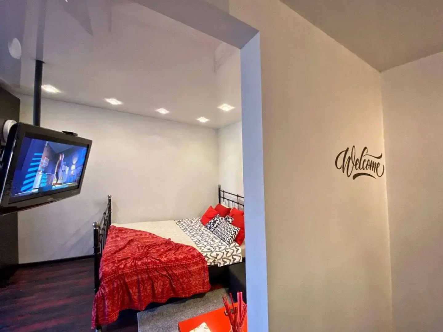 Апартаменты WELCOME Цветной проезд 29