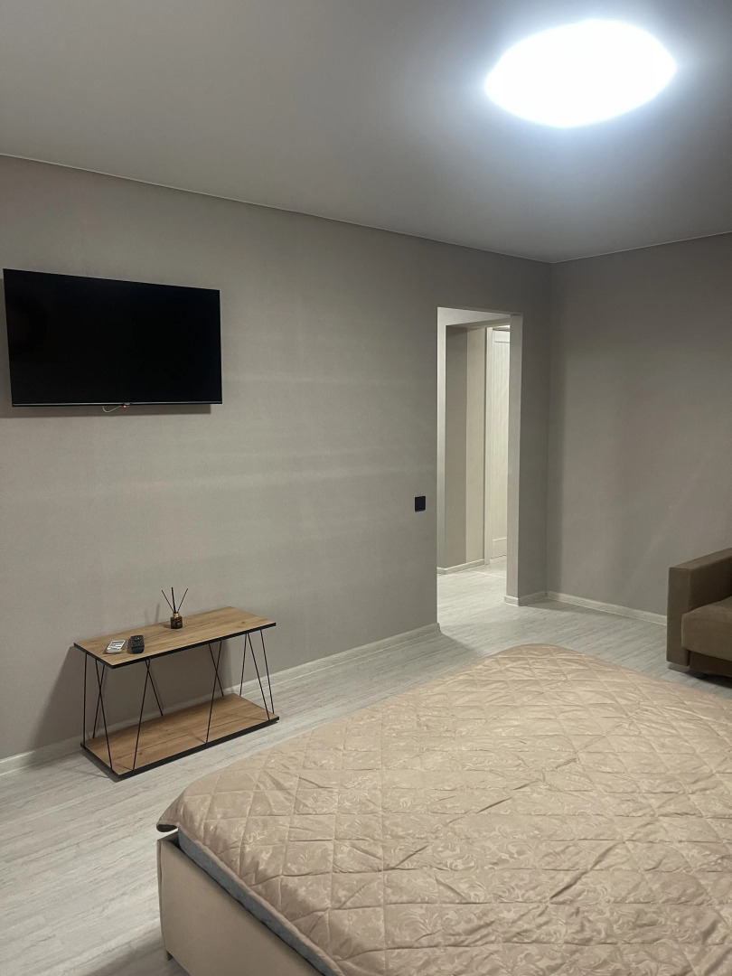 Квартира Трехкомнатная комфортная квартира