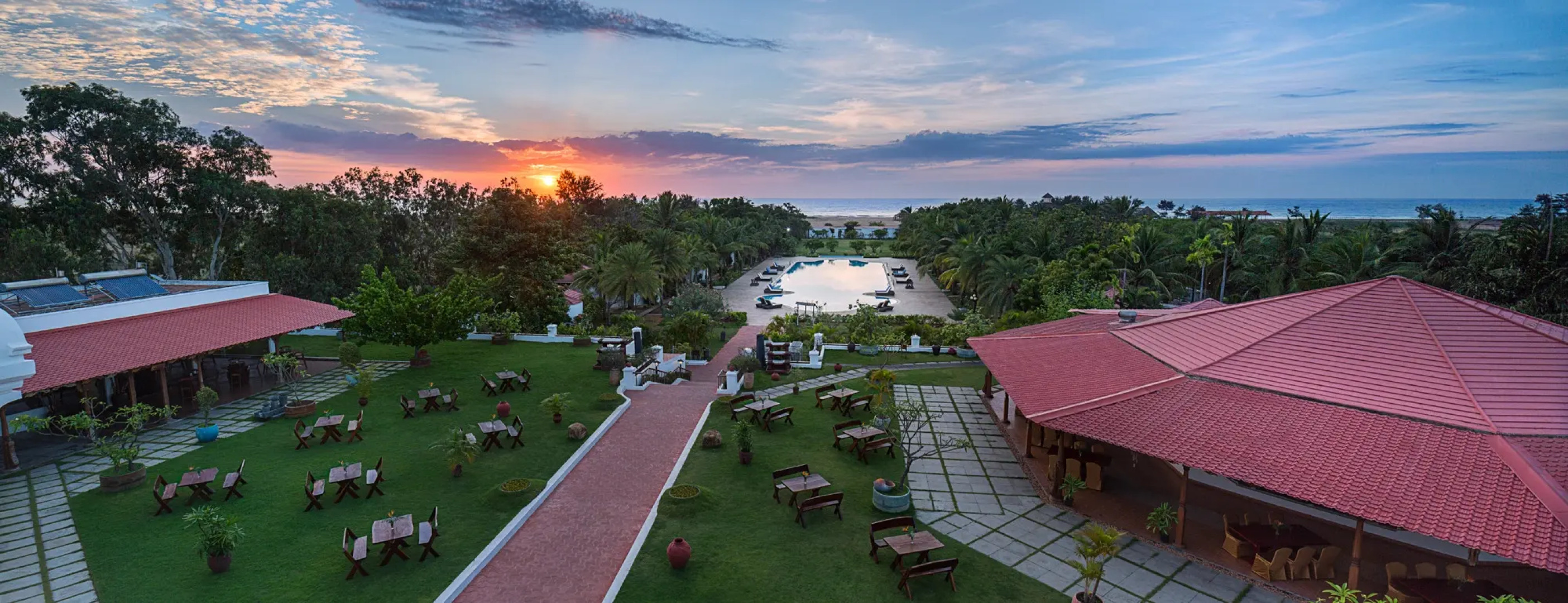 Отель Chariot Beach Resorts