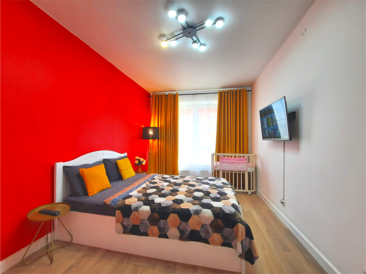 Апартаменты Дизайнерская Двушка в ЖК Амурский парк