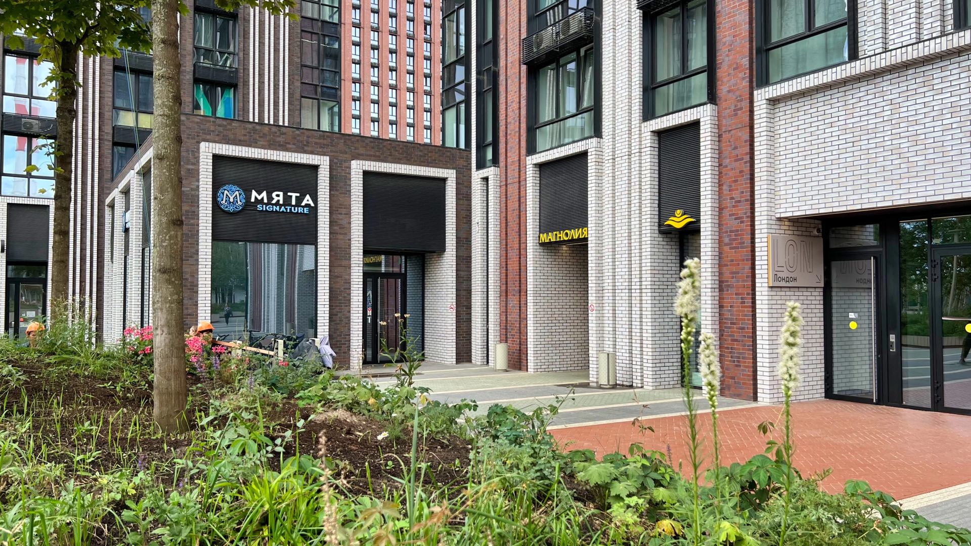 Апартаменты бизнес-класса УютСьют ЖК Метрополия