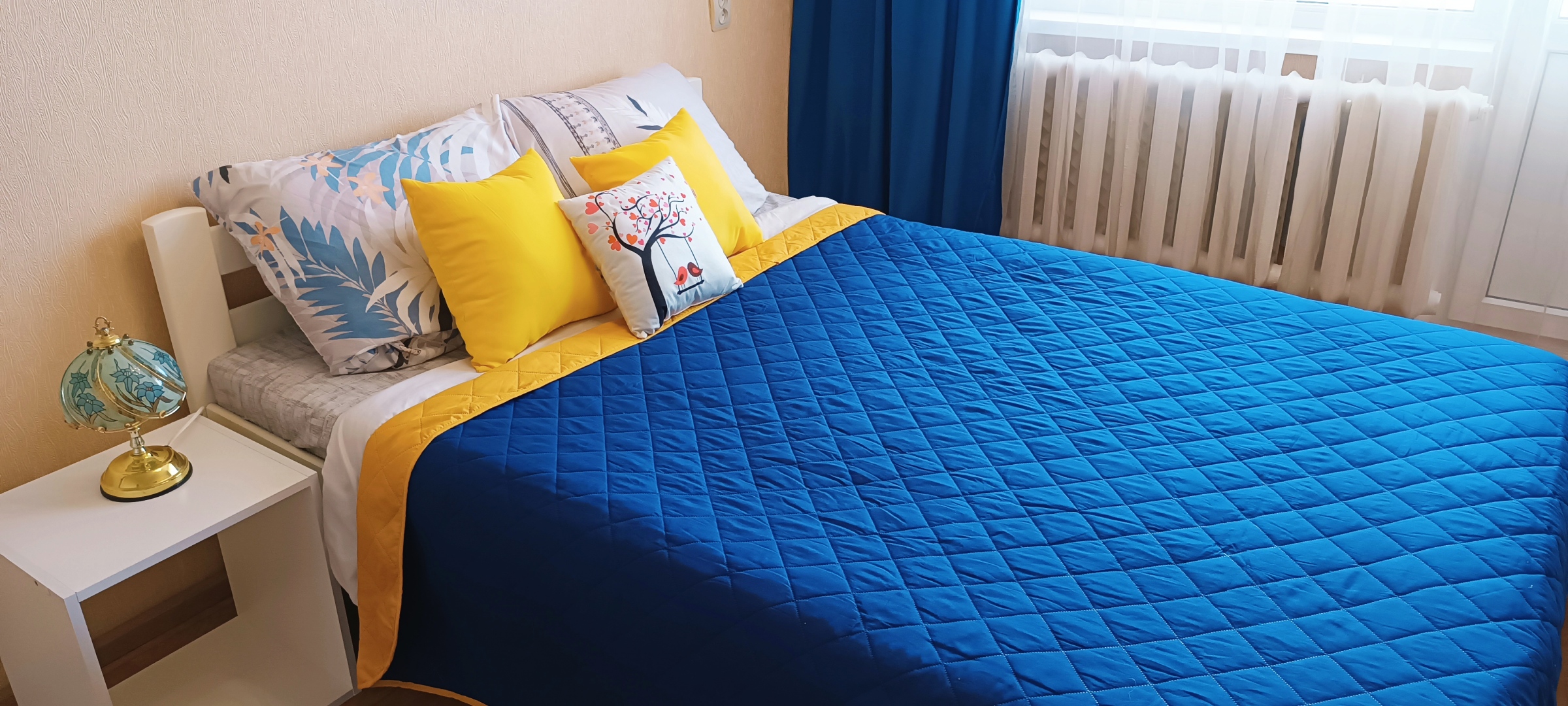 Апартаменты Центр, красивый вид на озеро, 9 этаж, лифт