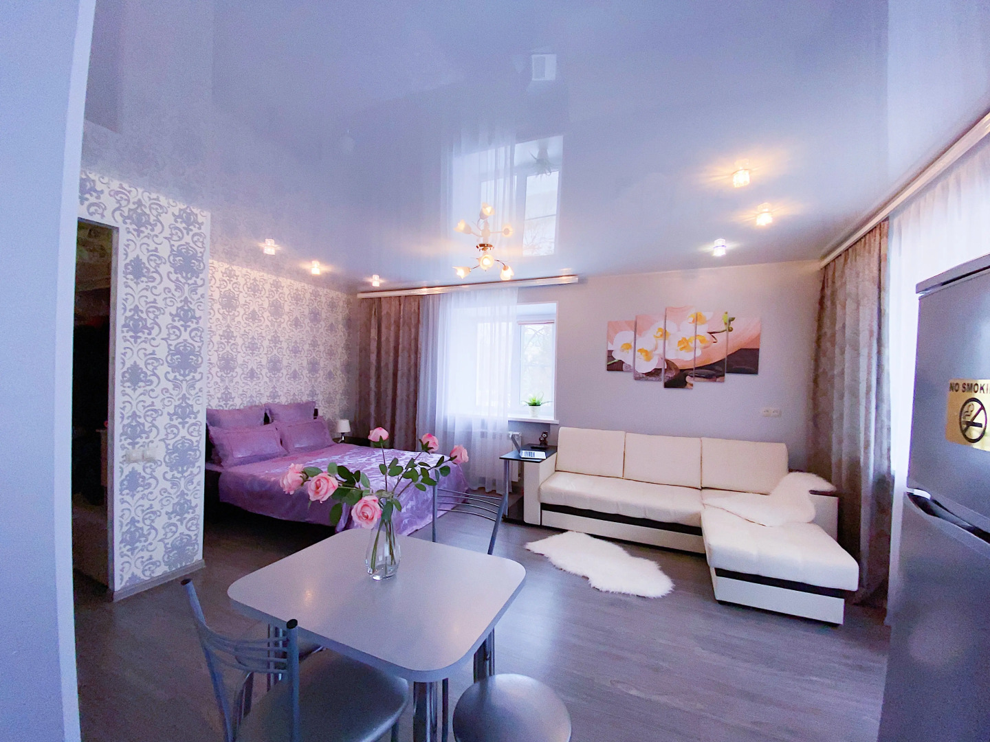 Апартаменты на улице Грибоедова 1