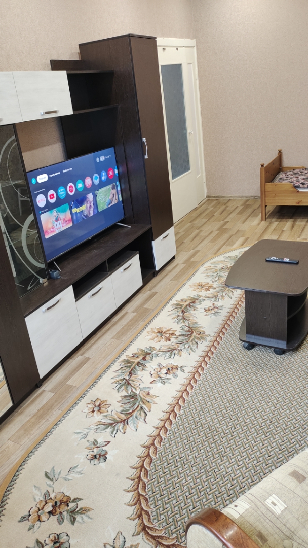 Квартира 2-комнатная в Апатитах на Строителей 43