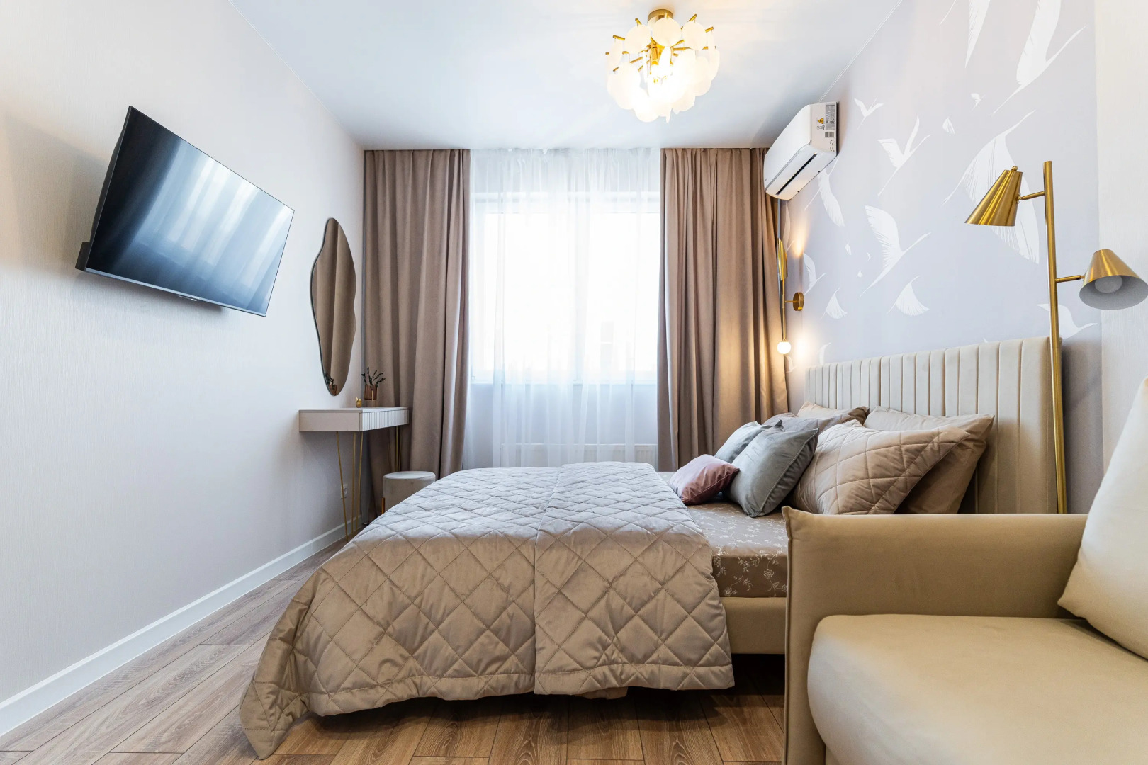 Апартаменты Уютная Квартира с Видом на Море и Город от LetoApart