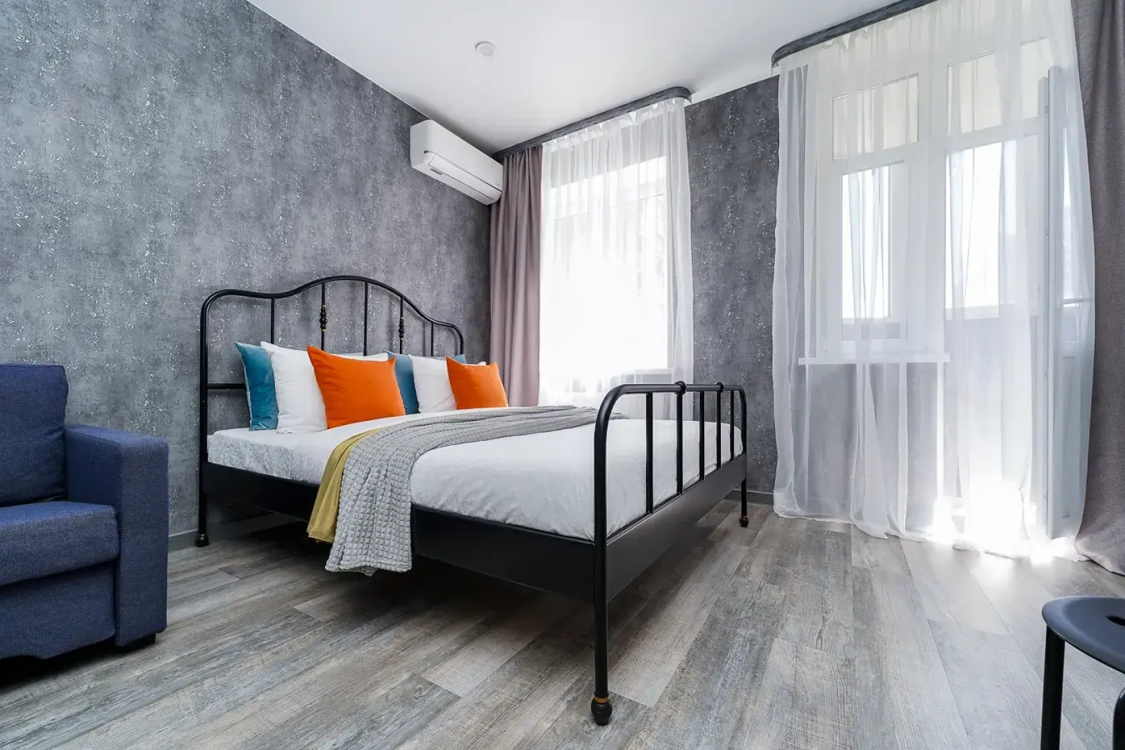 Квартира Стиль на Бочарникова, Yana Apart