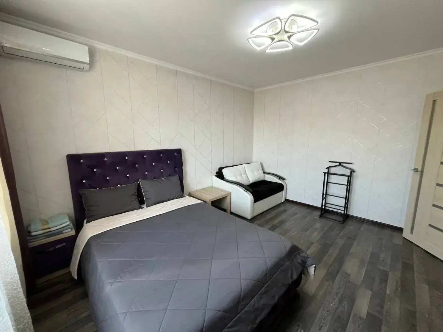 Квартира Happy House на Студенческой 36