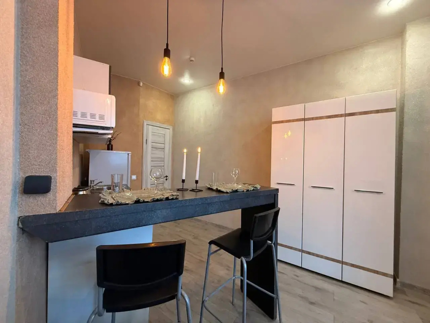 Квартира Апартамент возле метро