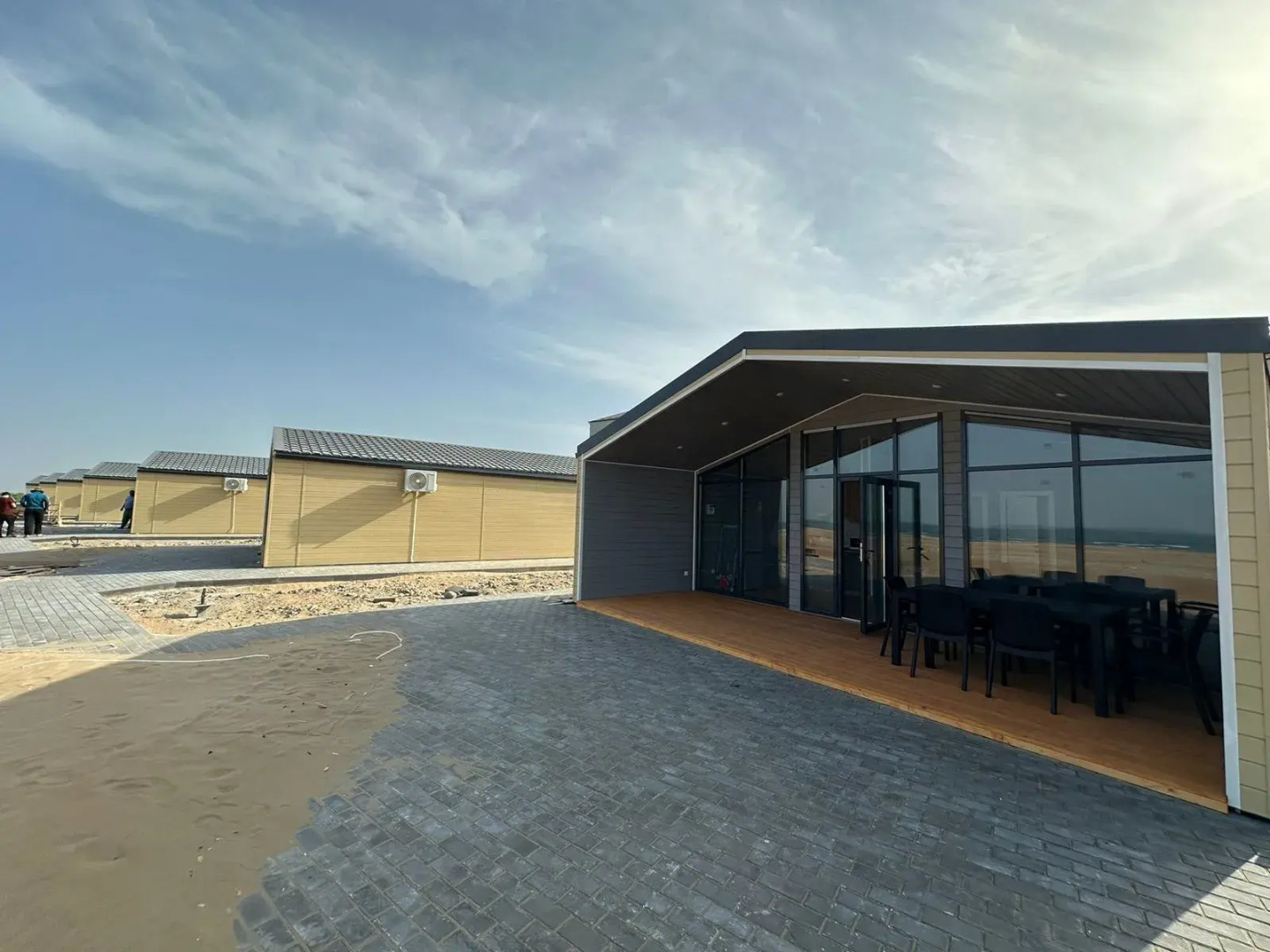 Коттеджи Золотые пески