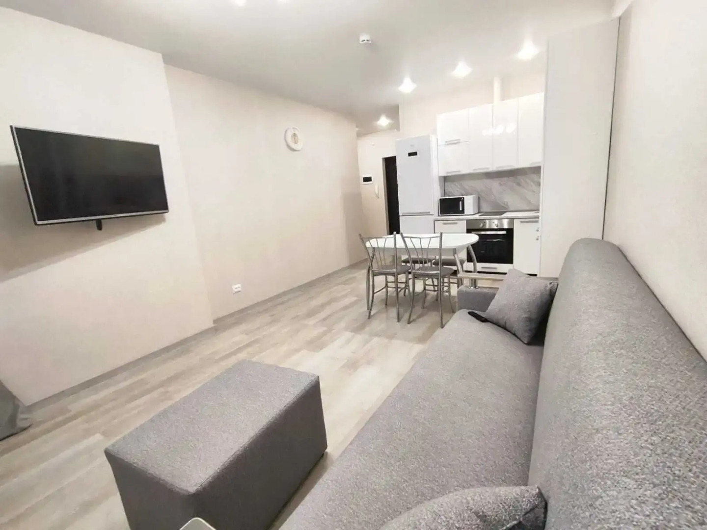 Апартаменты евро 2-ка вблизи парка Ангелов, жд вокзала