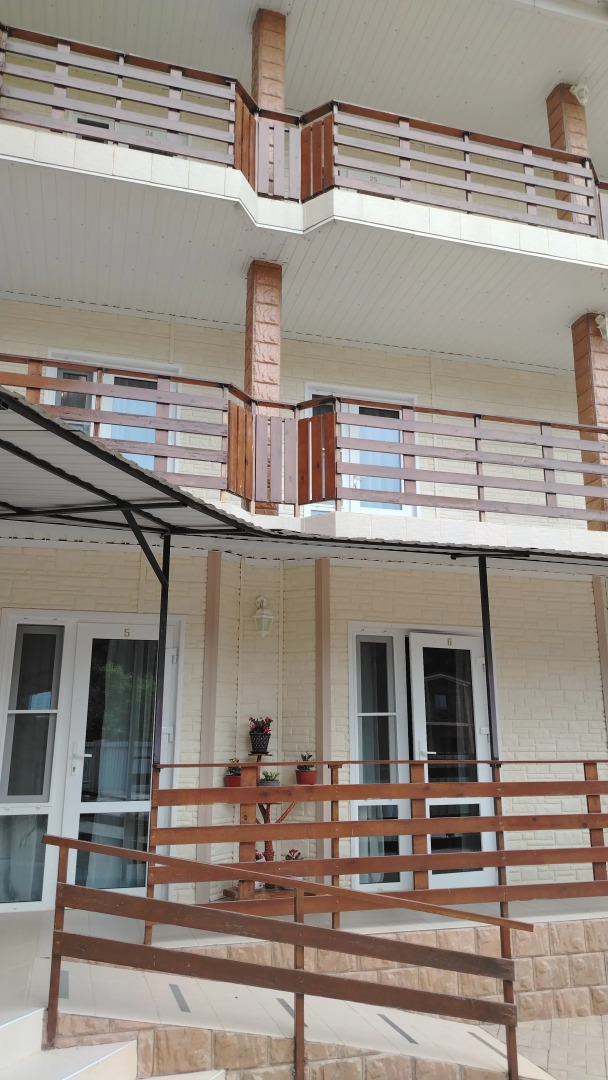 Гостевой Дом "Adam & Eva"