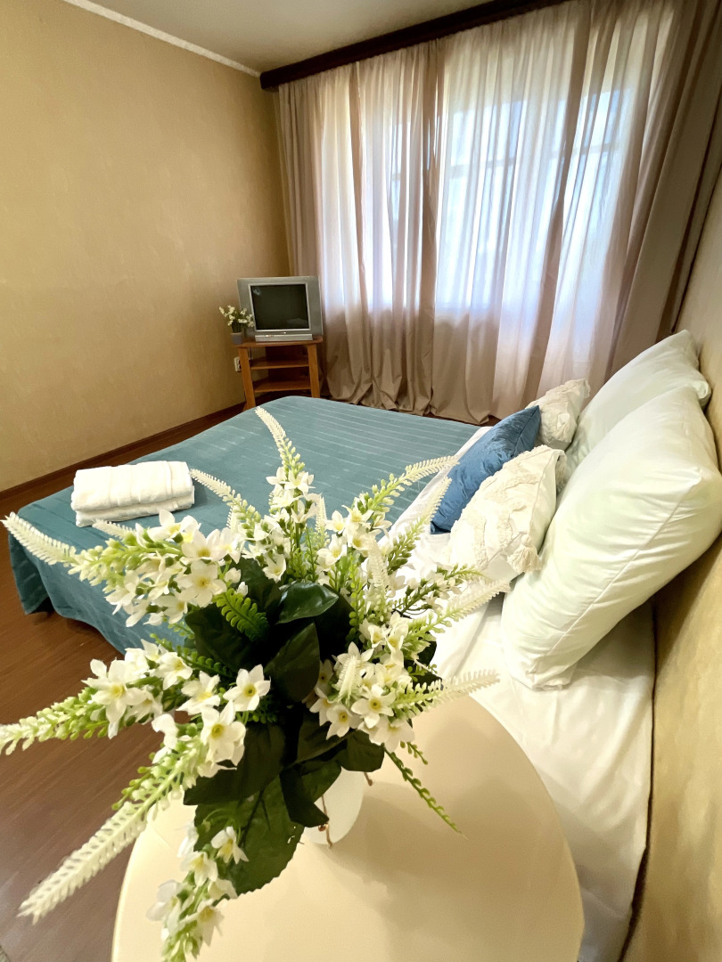 Апартаменты КВАРТ отель на Грибоедова 42