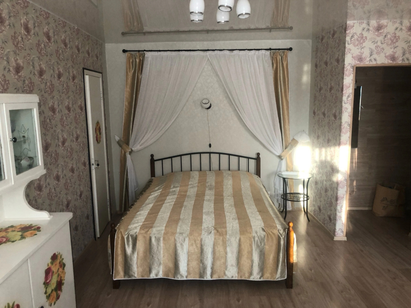 Апартаменты-Квартира  Лоунская