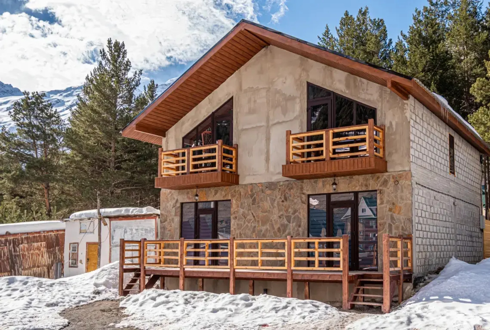 Коттедж Семейный в Терсколе от Квартирукинг