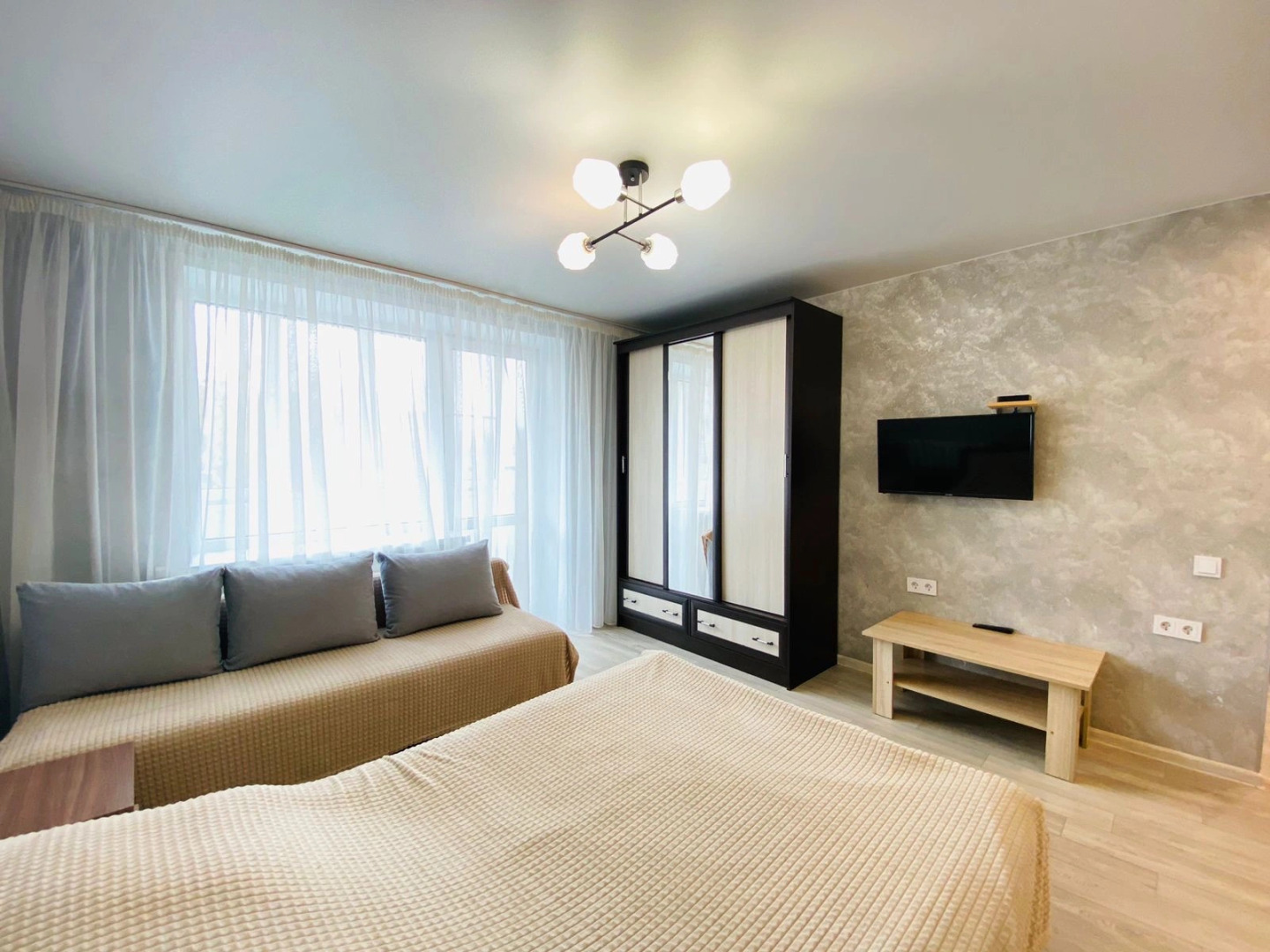 Апартаменты Интернациональная 54