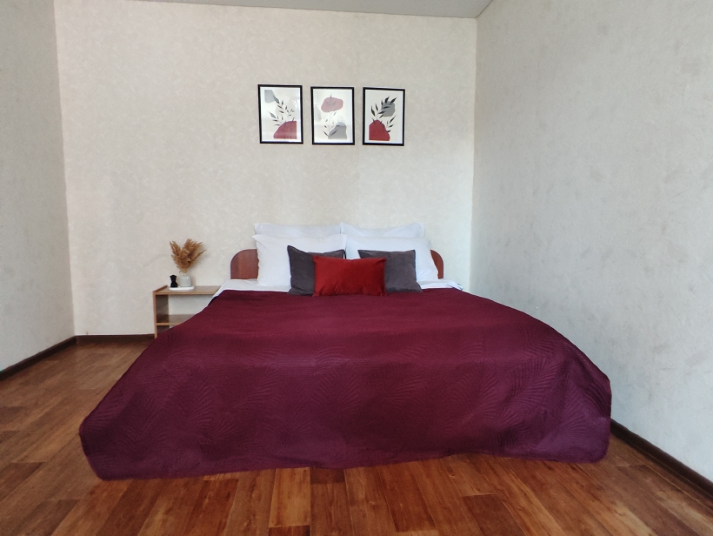 Апартаменты Гранат в Тихом Районе