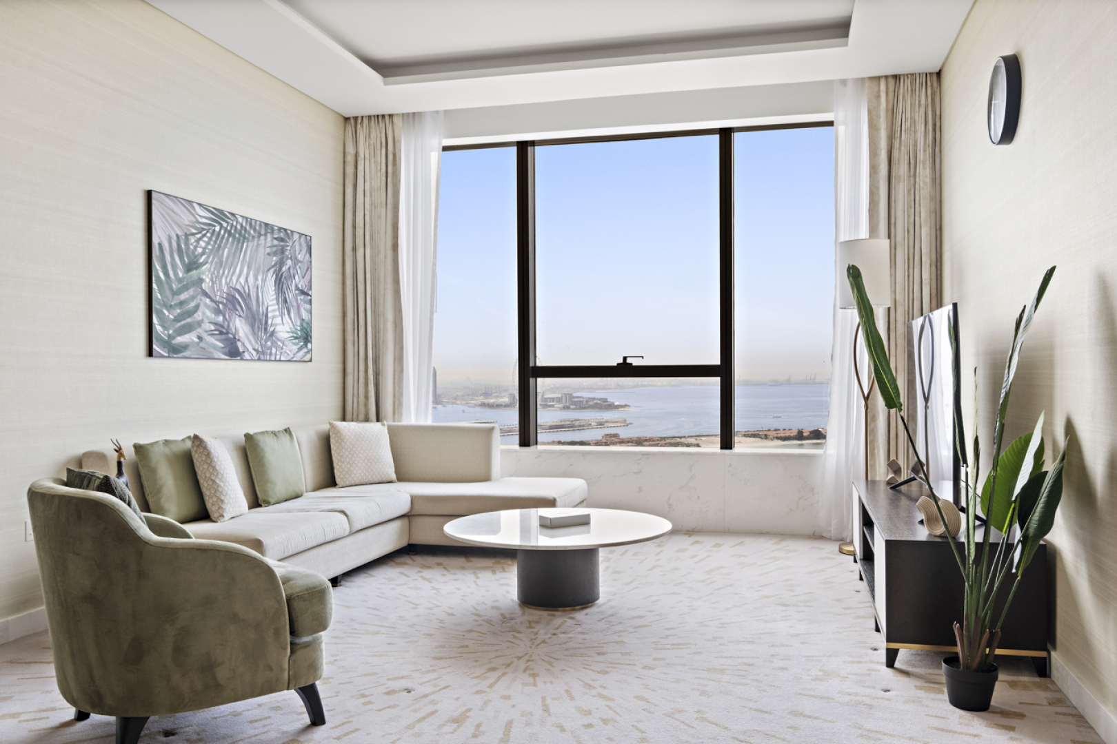 Апартаменты StoneTree - Luxury 1 BR - Palm Tower