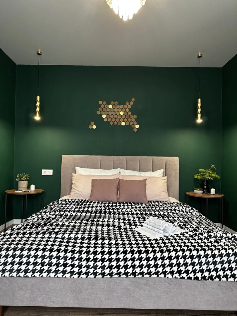 Квартира на 5 гостей в шаговой доступности от стадиона Нефтяник и УГНТУ нефтяной университет