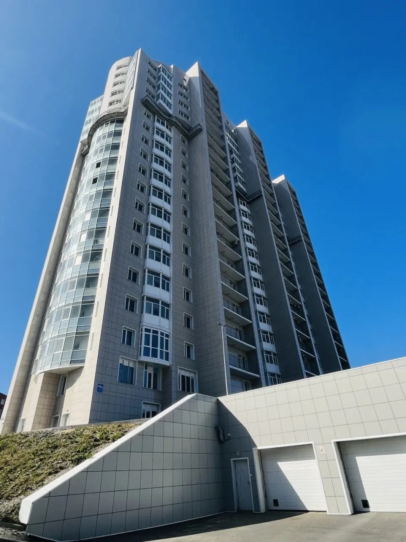 Апартаменты Светлая Квартира с Видом на Бухту Золотой Рог во Владивостоке