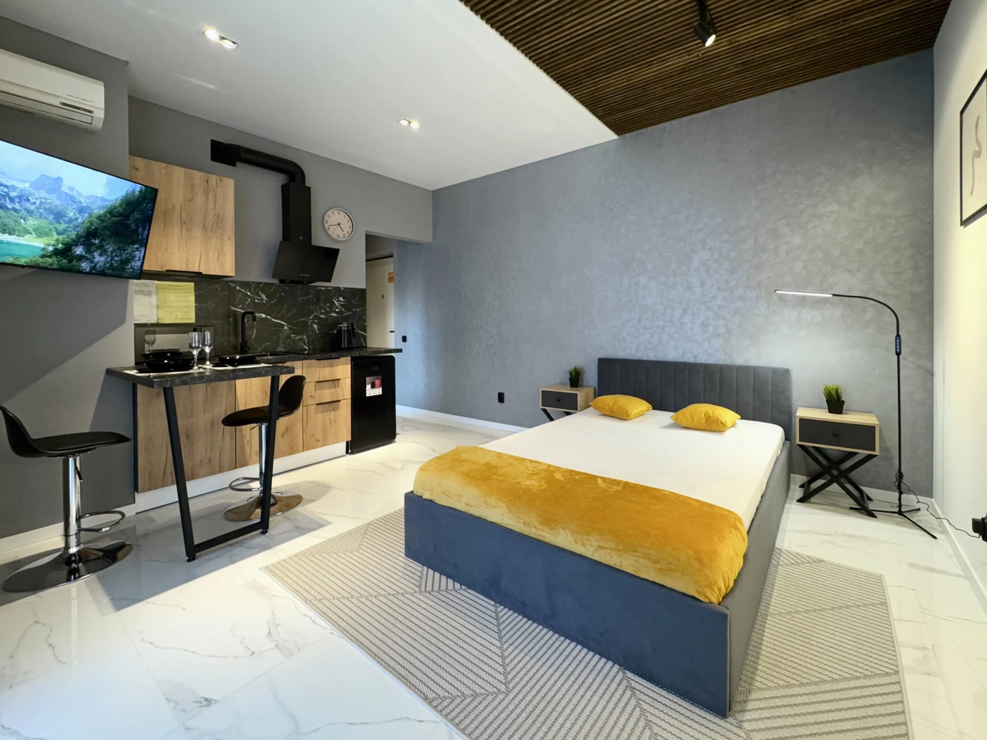 Квартира студия на улице Правды 2