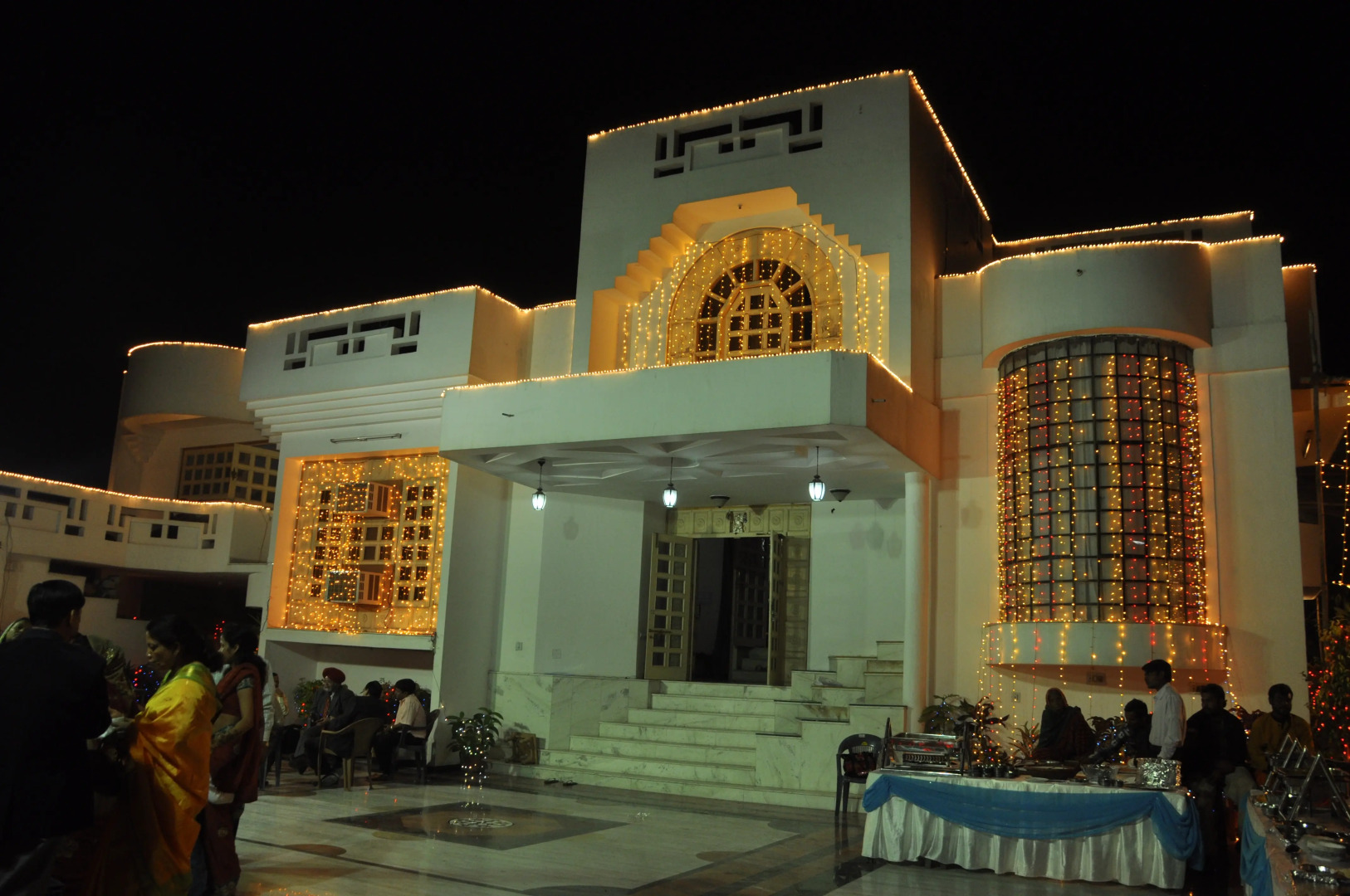 Отель Abode Homestay