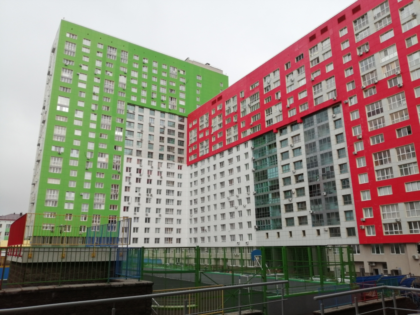 Апартаменты рядом с ТРК Фирма Мир