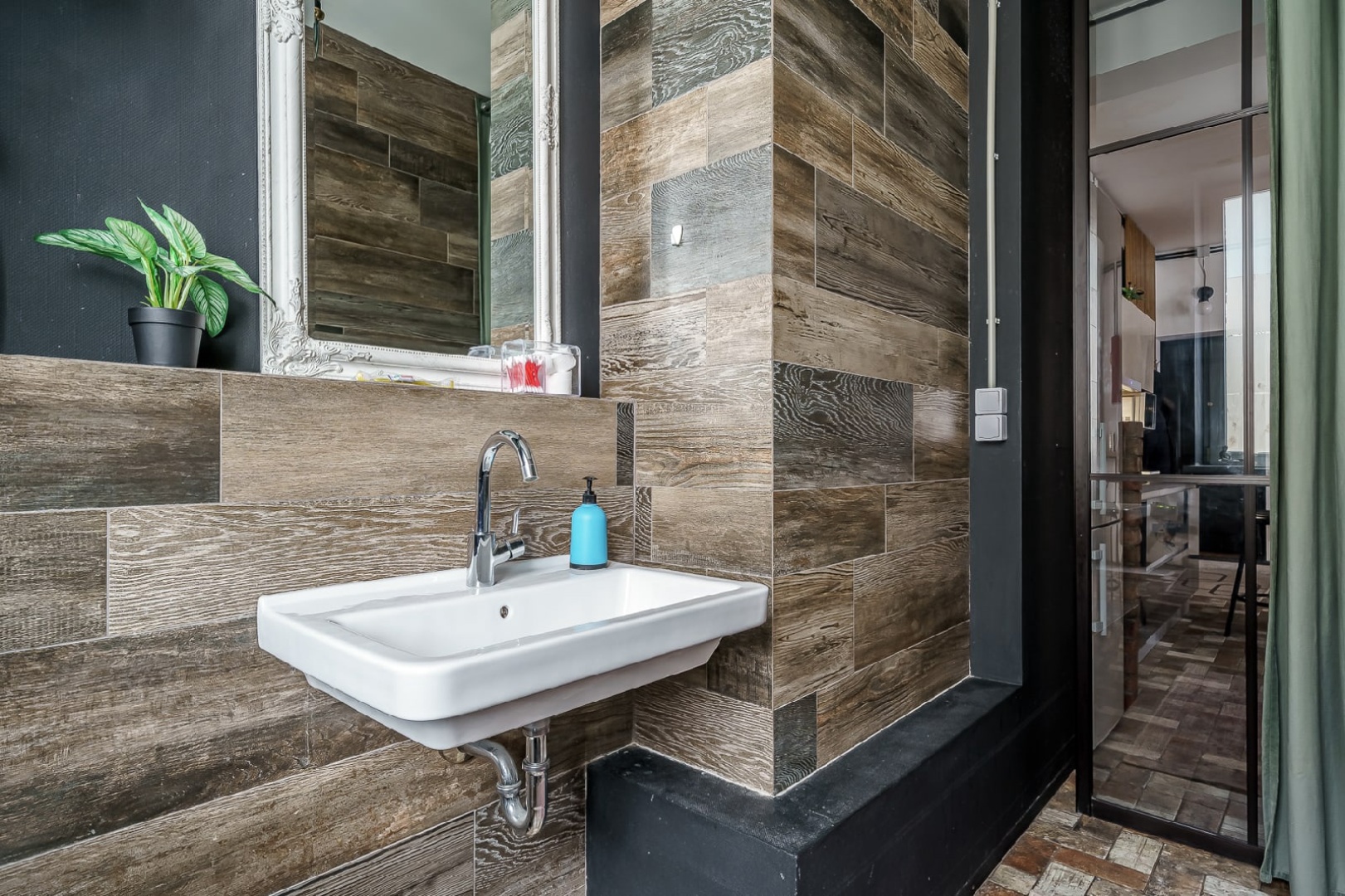 Апартаменты Хабитат Апартментс. Красноармейская 18