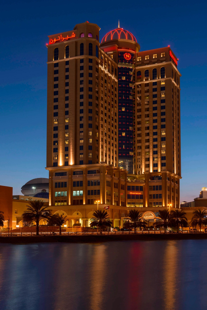 Sheraton Mall of the Emirates Hotel, Dubai
