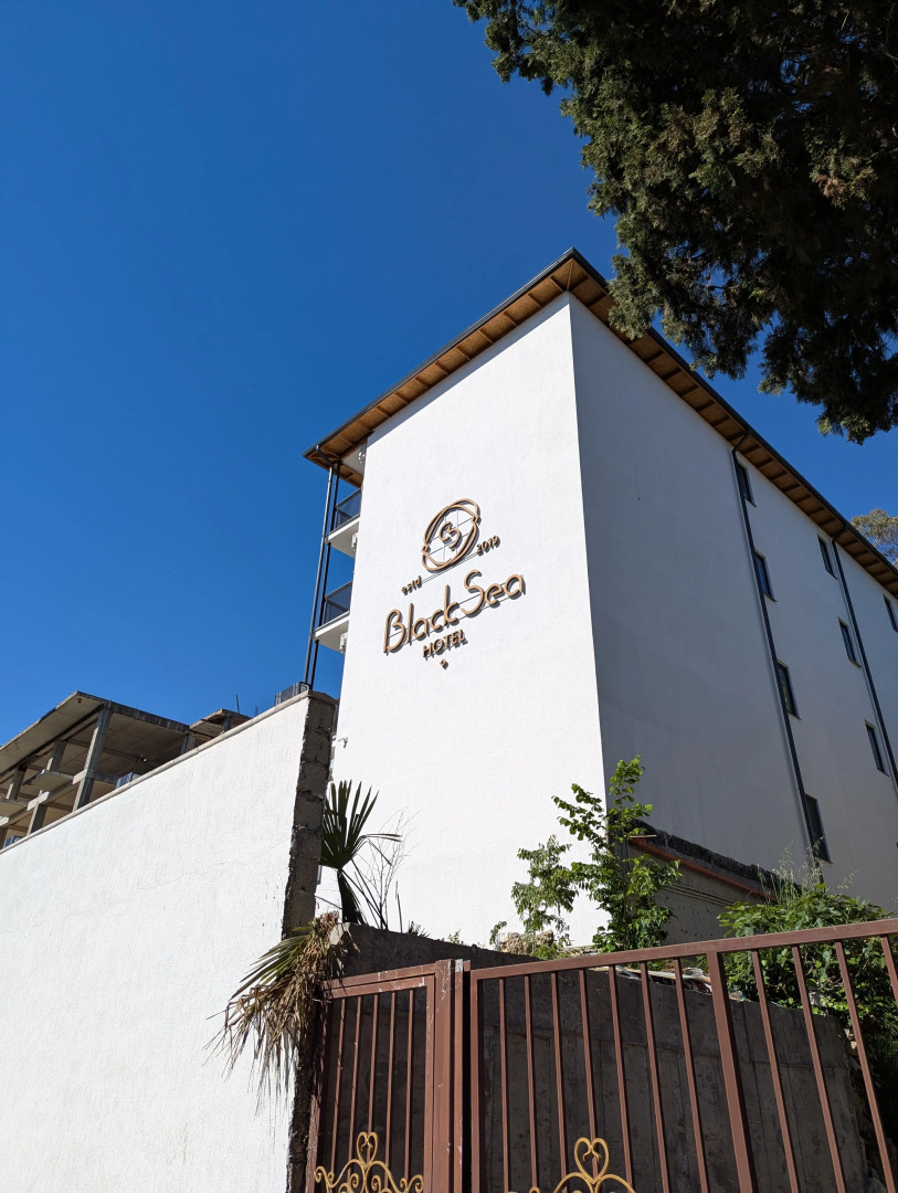 Отель Black Sea