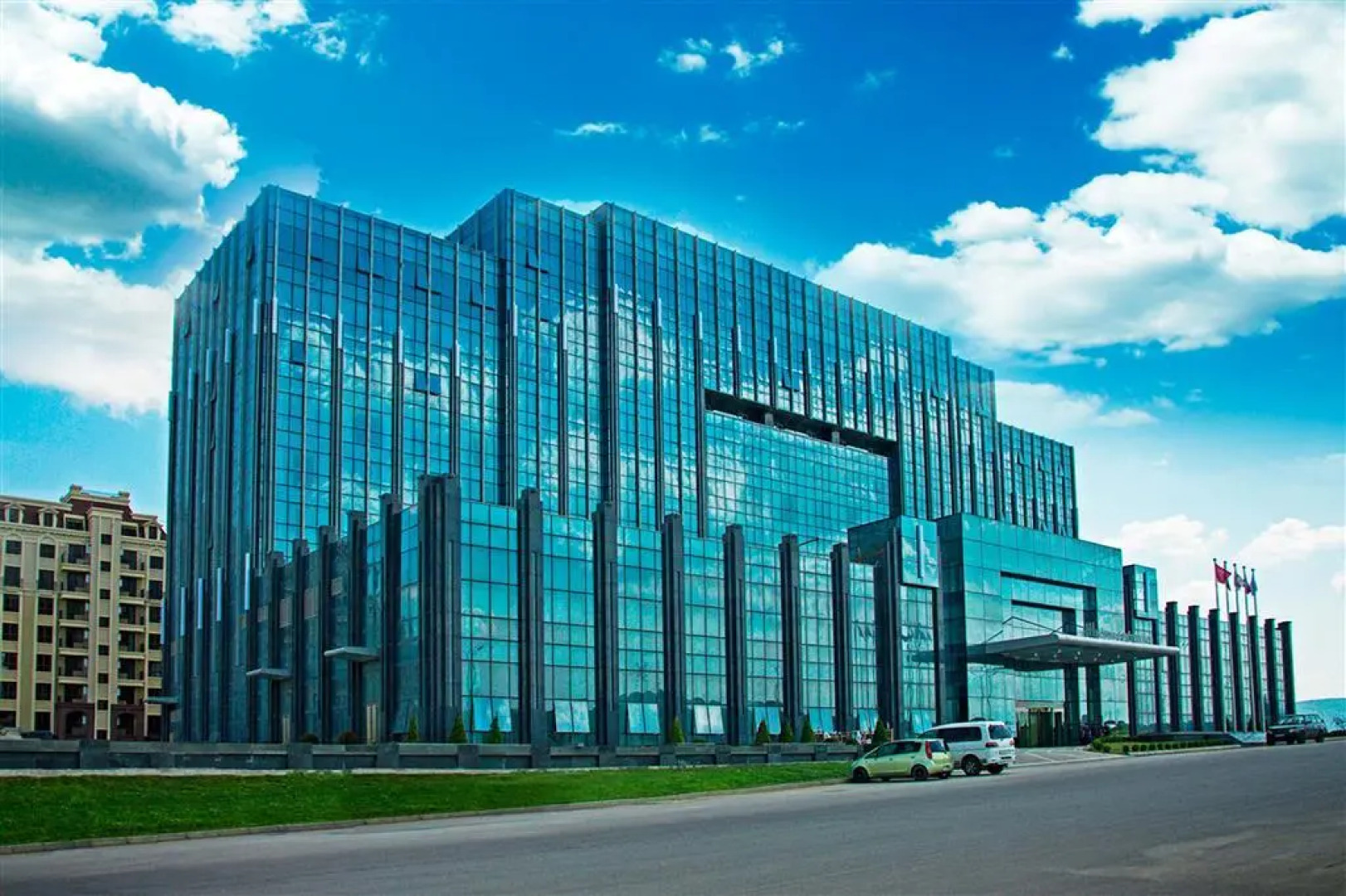 Отель Hotels & Preference Hualing Tbilisi