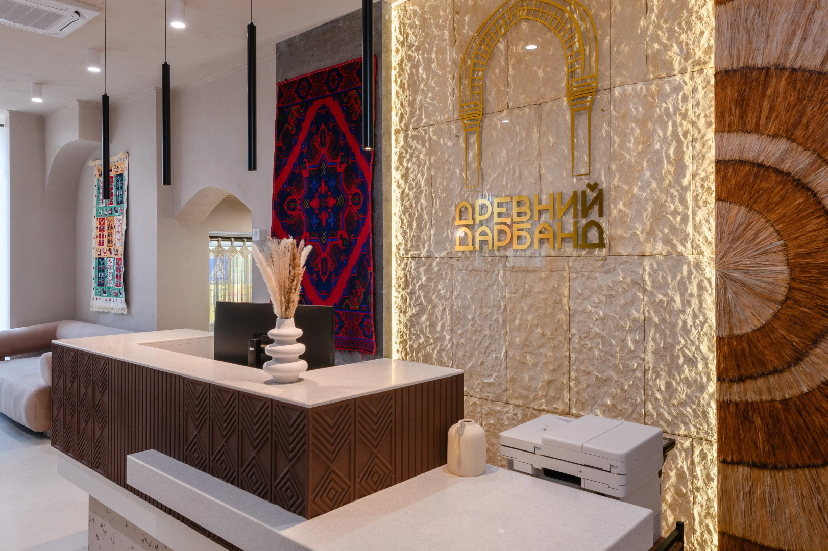 Отель Древний Дарбанд