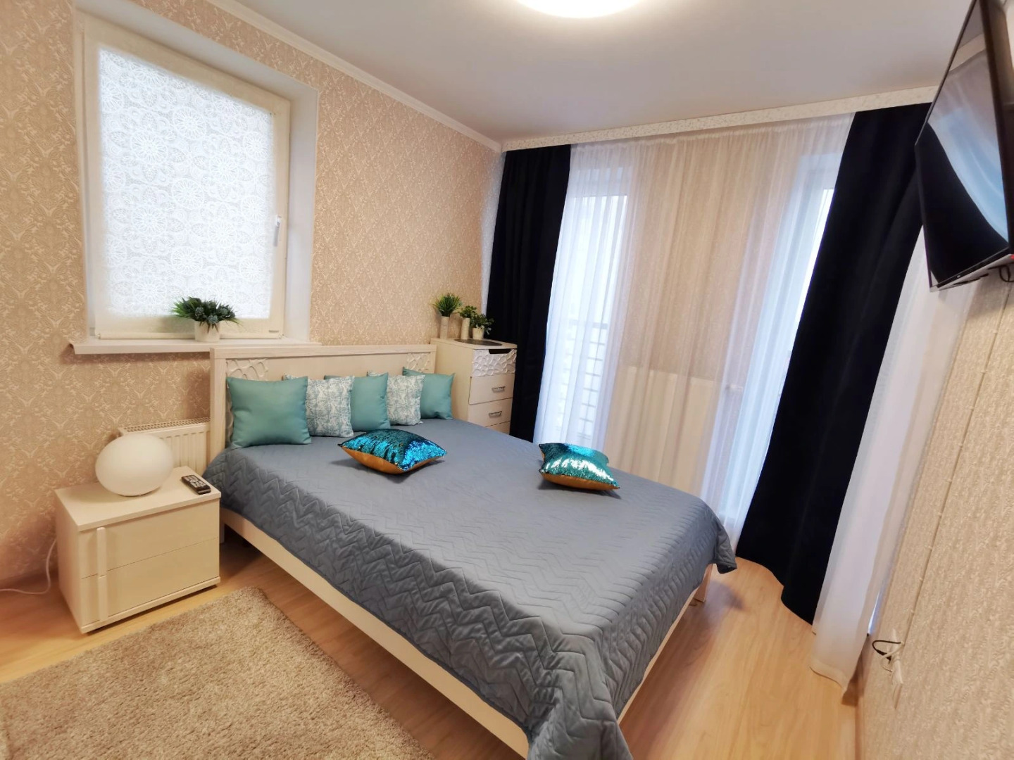 Апартаменты Novin квартал на 11 этаже с панорамными окнами