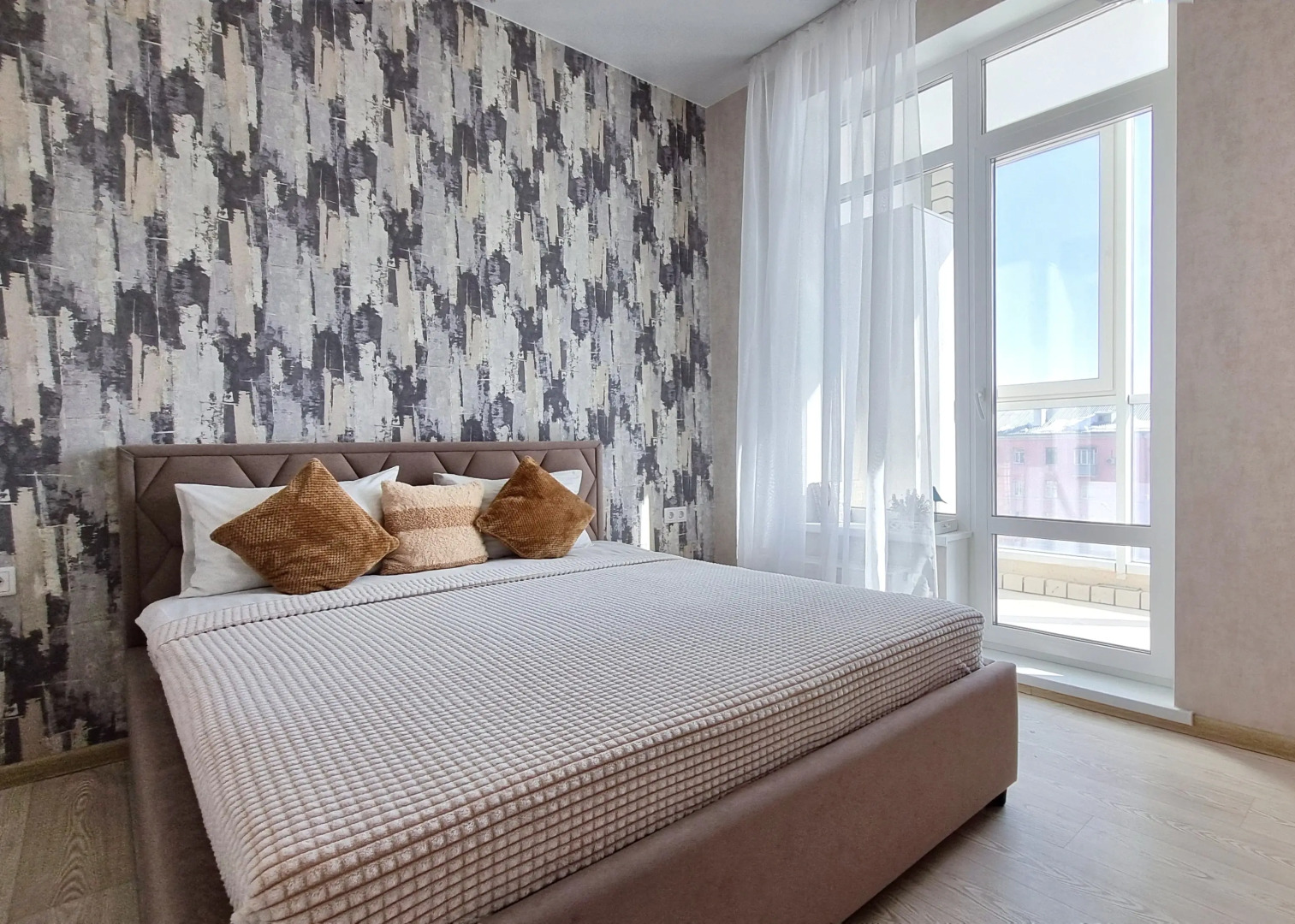 Апартаменты Рыжий Кот у Мира