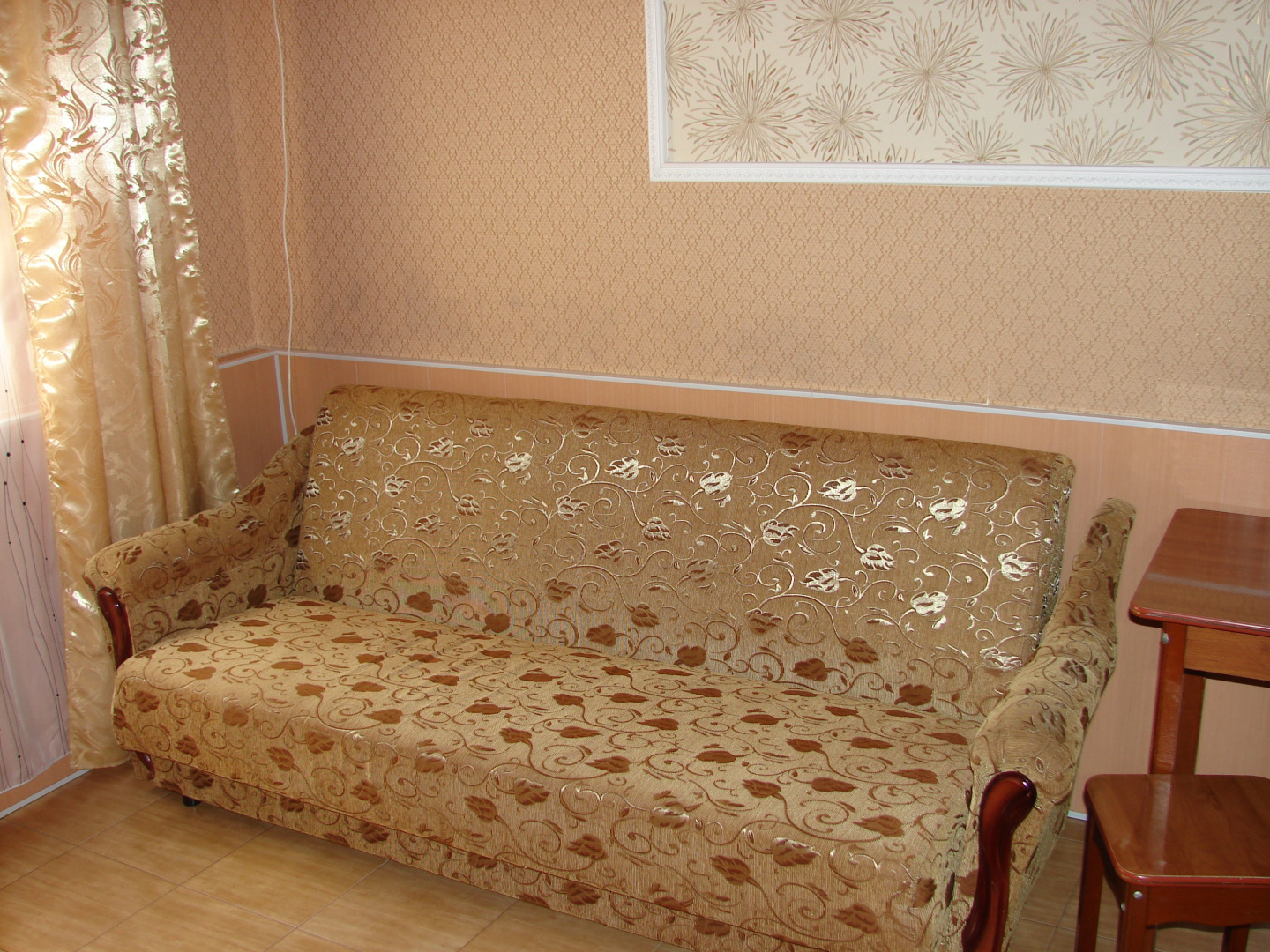 Солнечный дворик