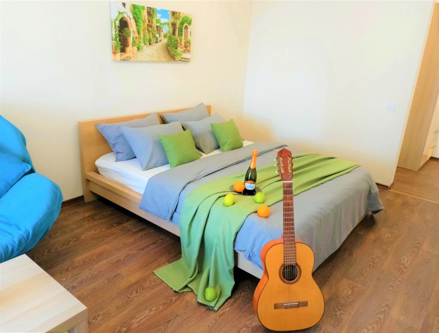 Однокомнатные RusDom Apartments возле ДК Родина