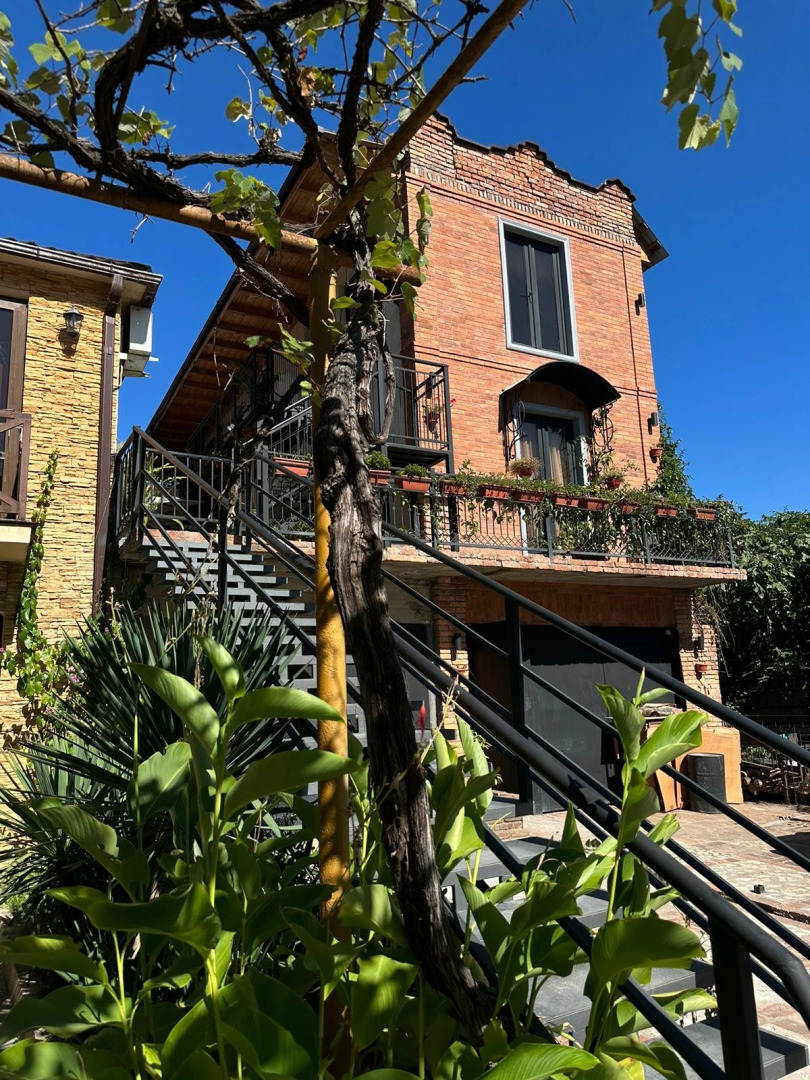 Мини-отель Art Sukhum