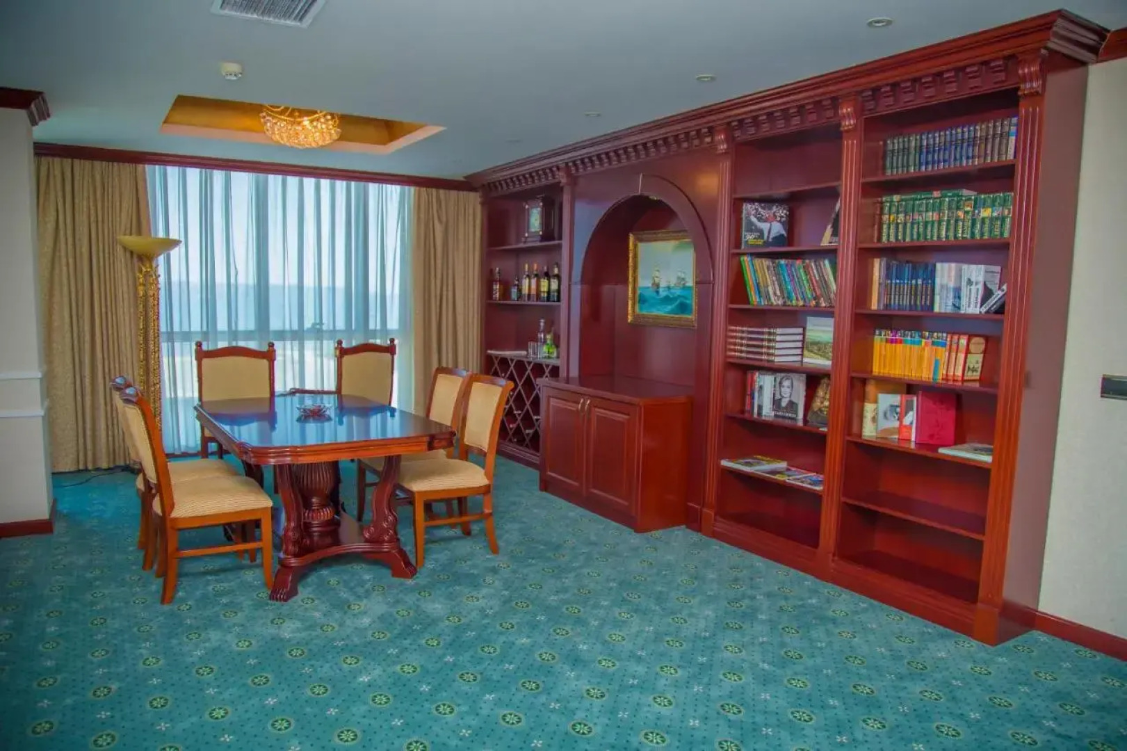 Отель Golden Coast