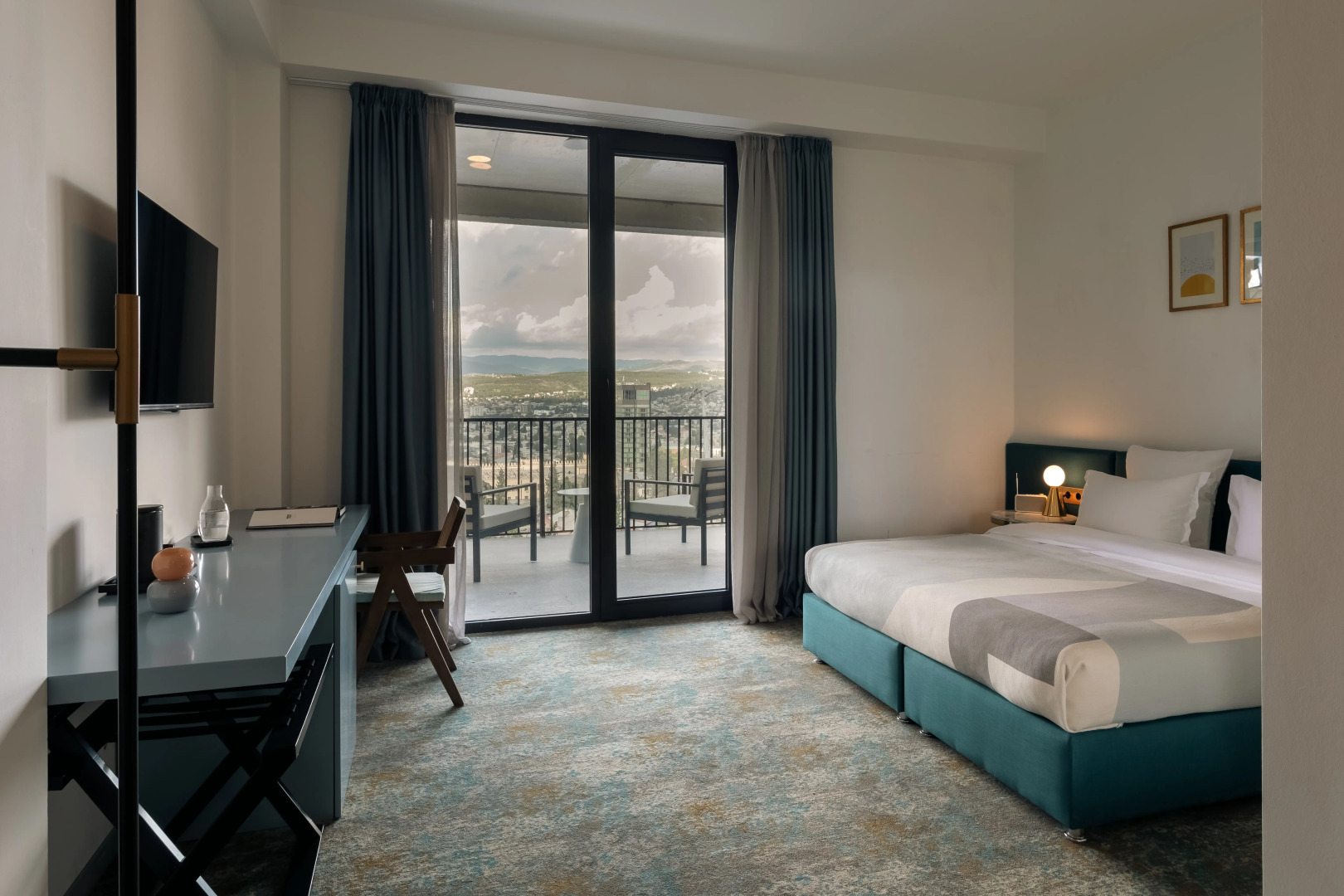 Отель Castor & Pollux