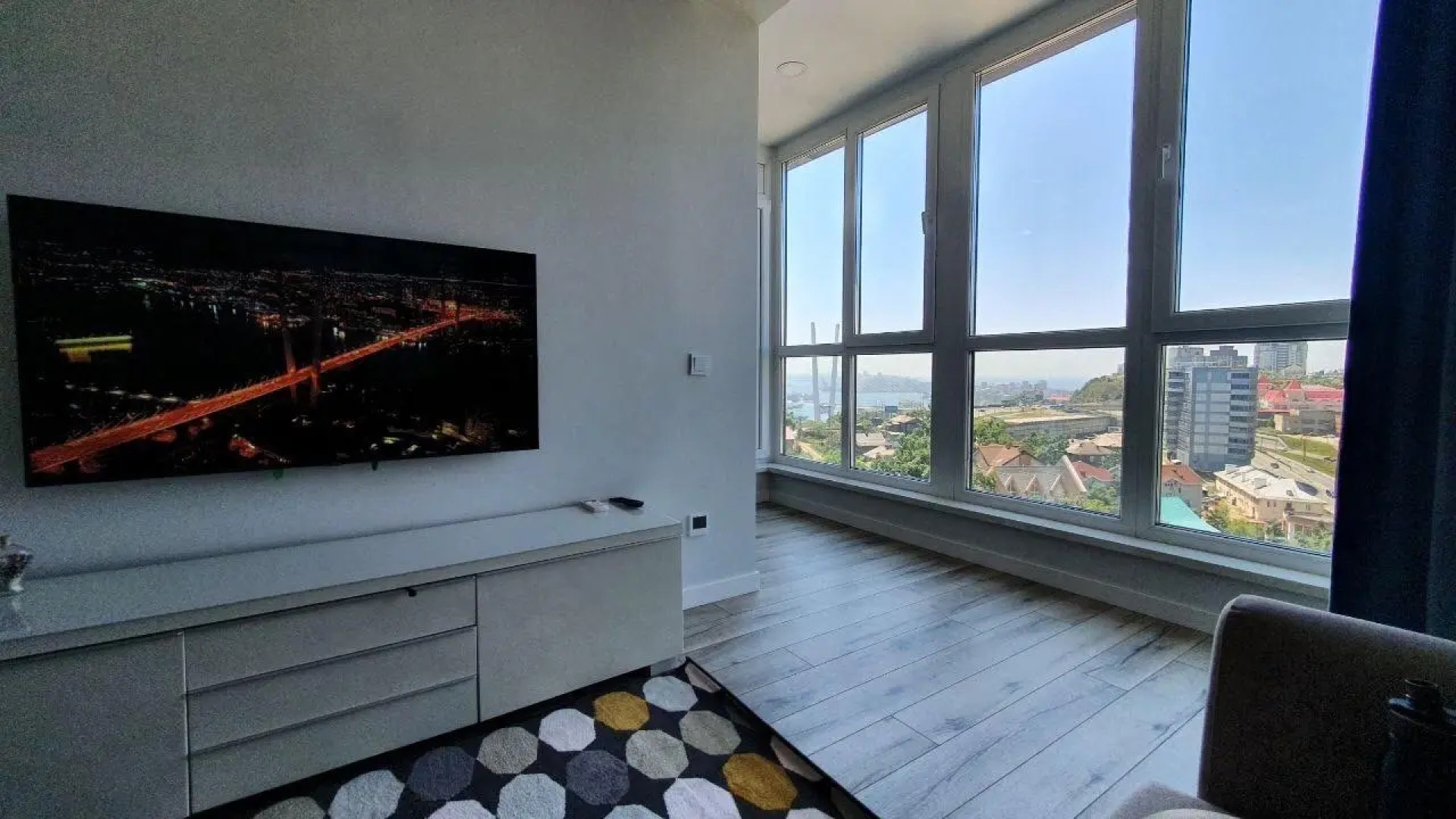 Апартаменты Высота апартаменты с видом на золотой мост