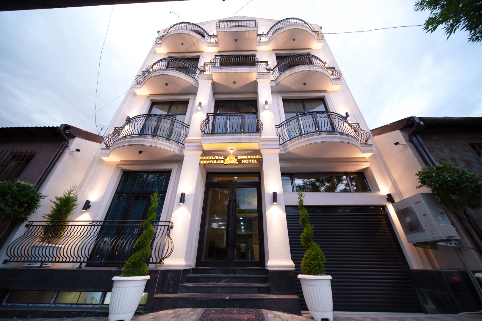 Отель Emmanuel Hotel Yerevan