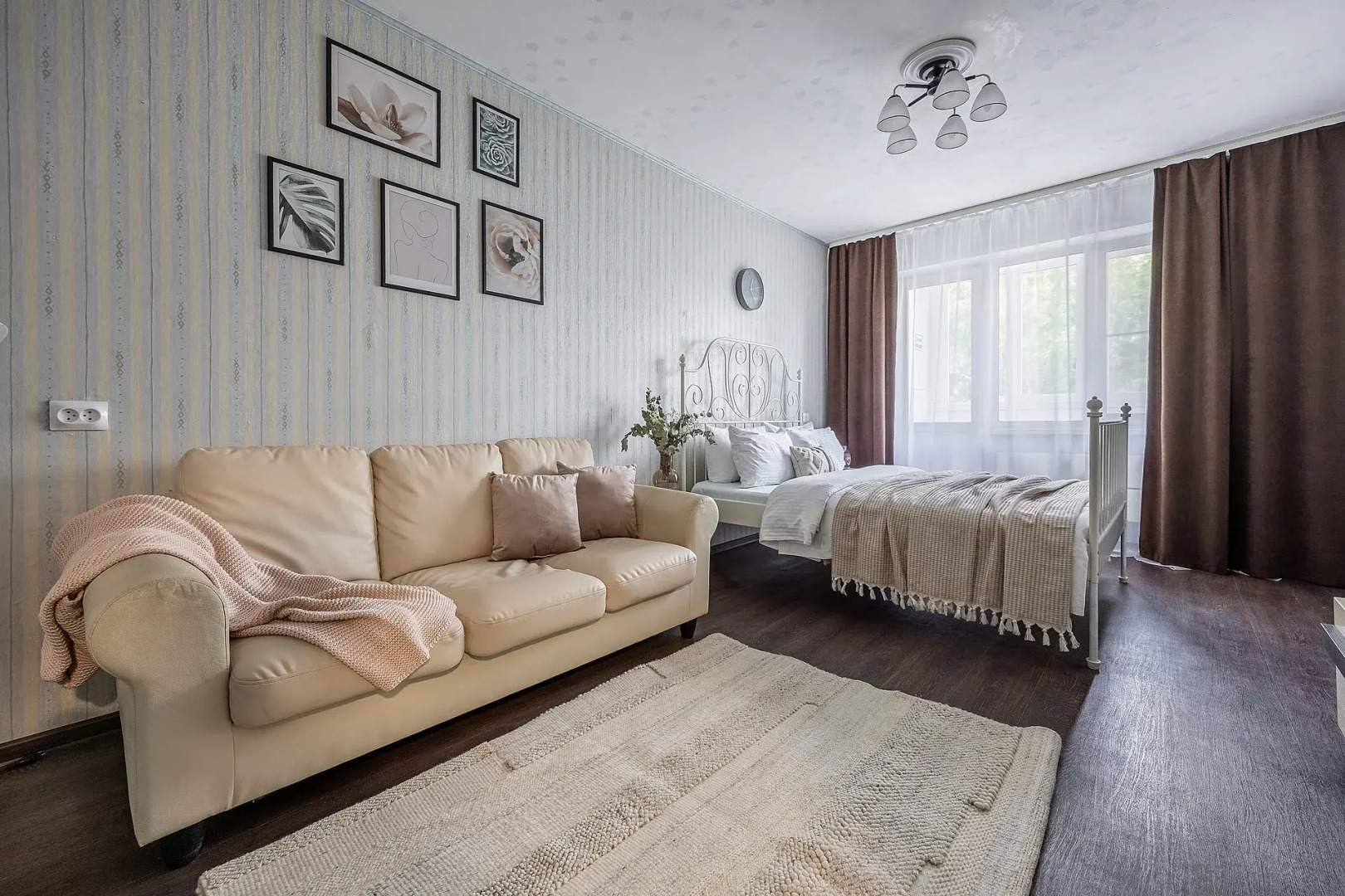 Апартаменты на Улице Усилова 3