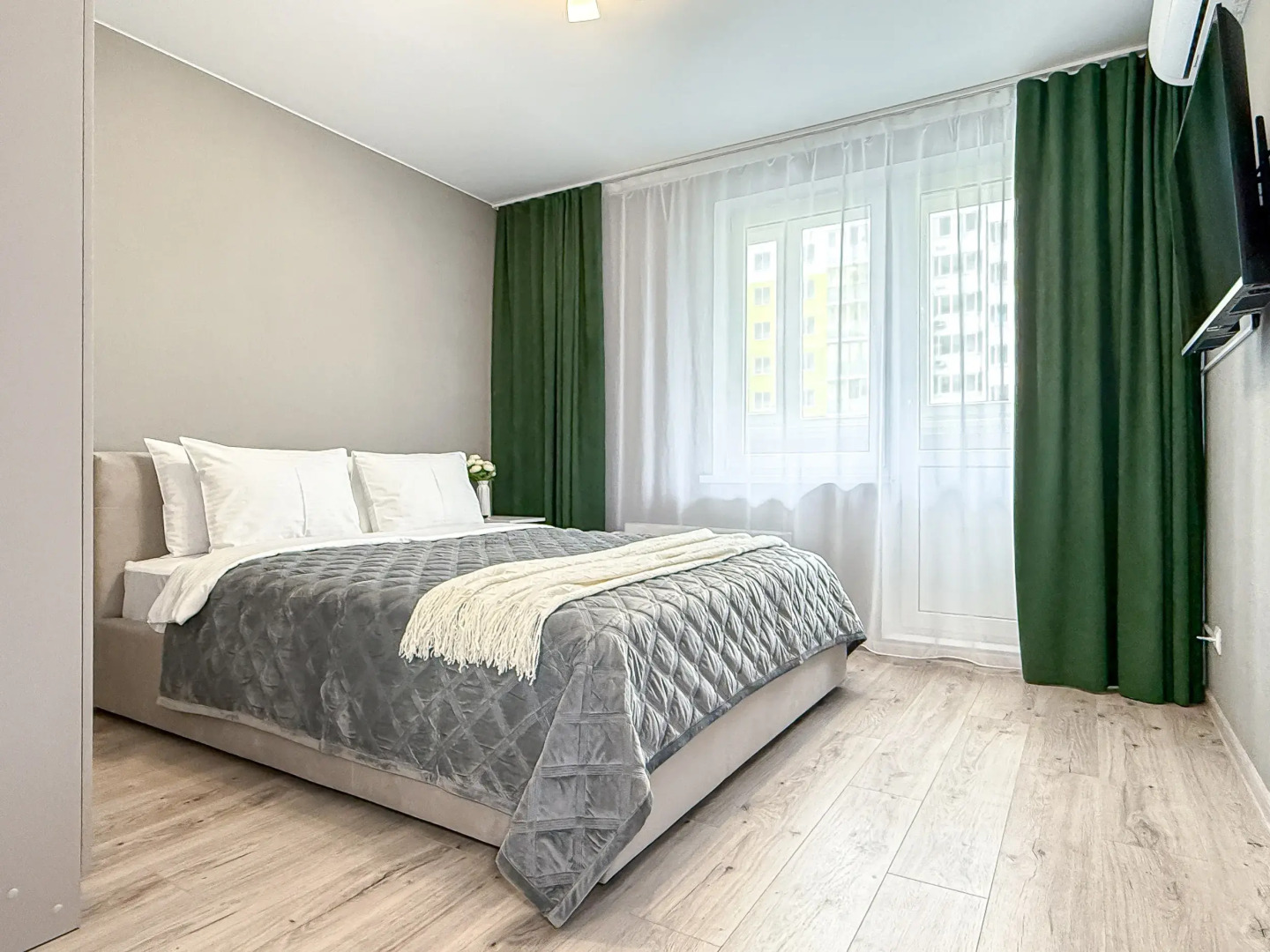 Апартаменты Монако 24 ЖК Морская Горгиппия 13