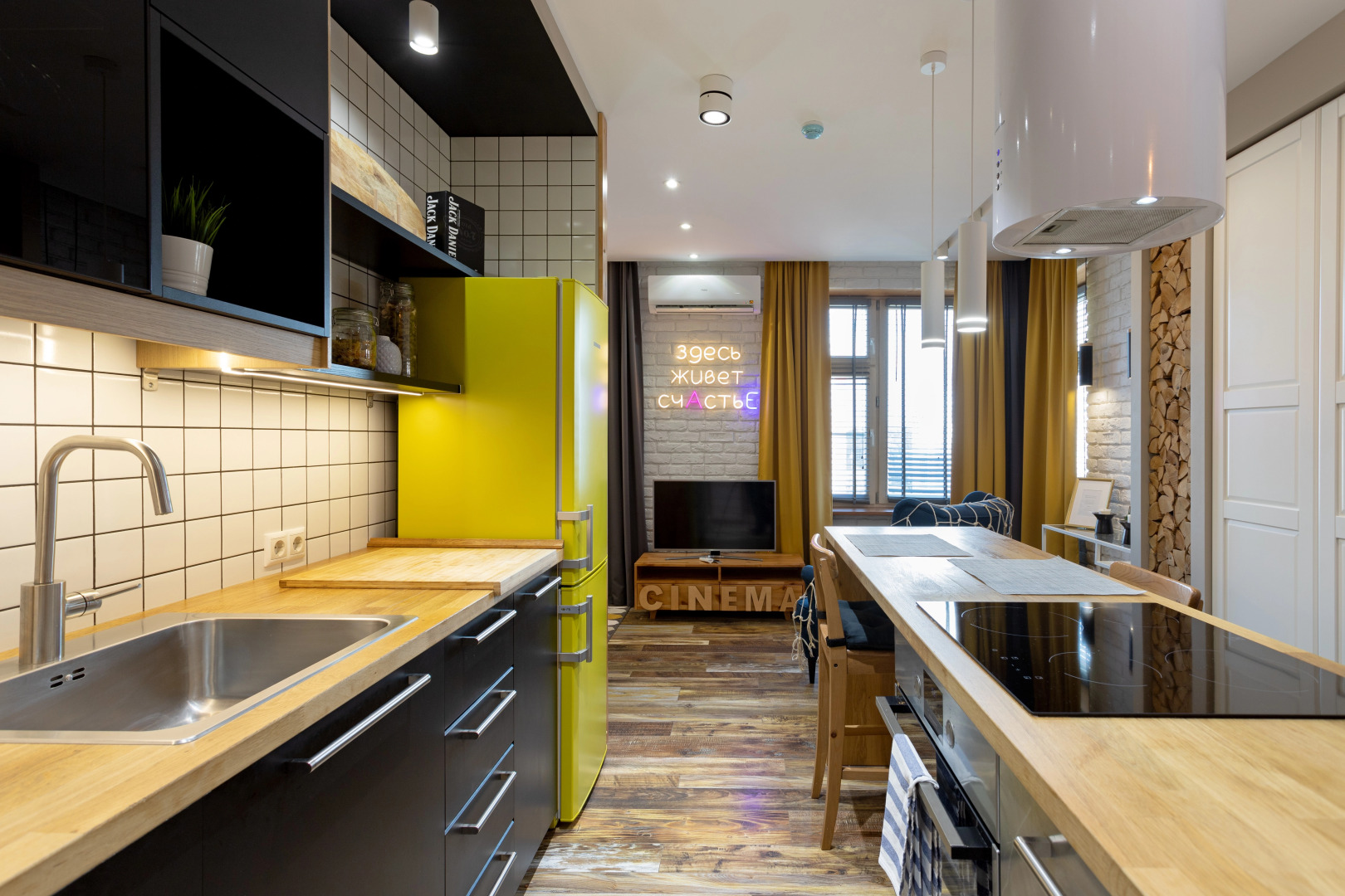 Апартаменты ArtTowerAparts 172