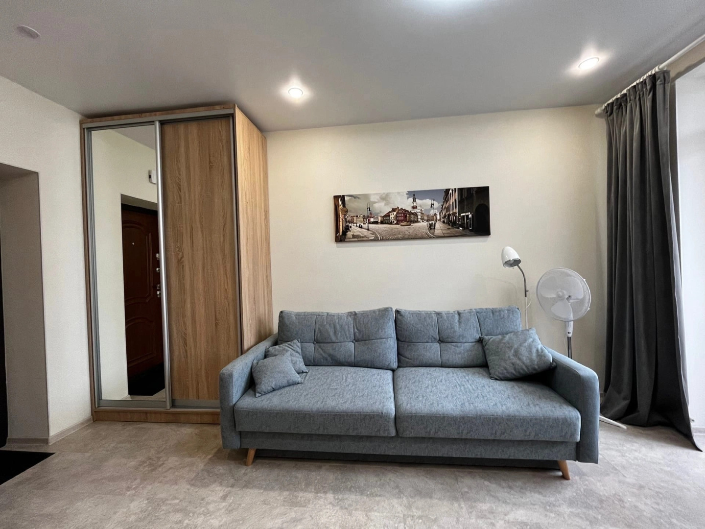 Квартира у озера