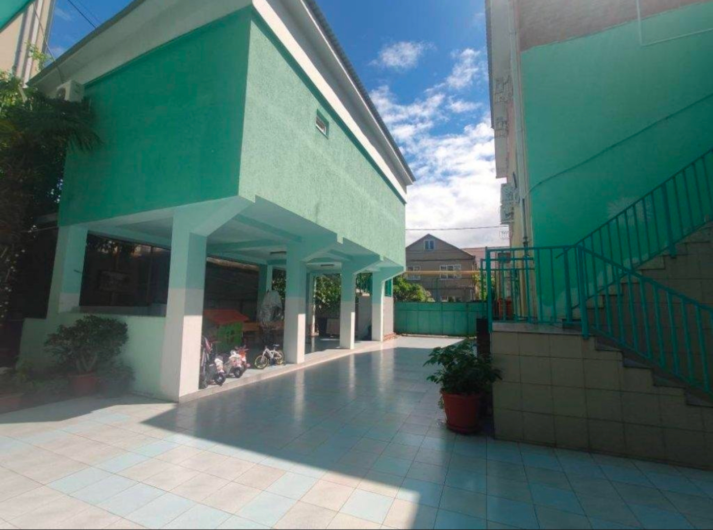 Na Chkalova Guest House