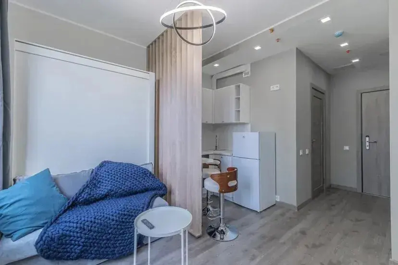 Апартаменты SAMOцвет на Витебском проспекте 101к1