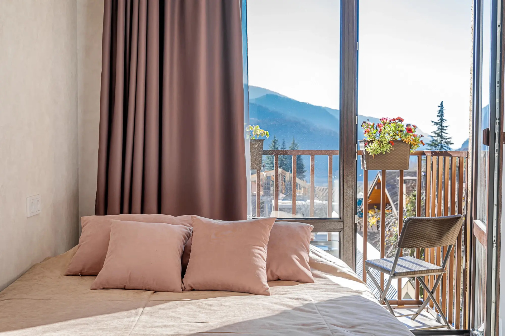 Квартира Студия 23 с видом на горы